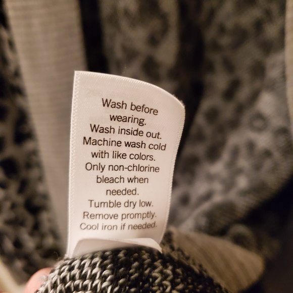 Nine West black & grey leopard print long cardigan, size XL, great condition - Picture 4 of 11